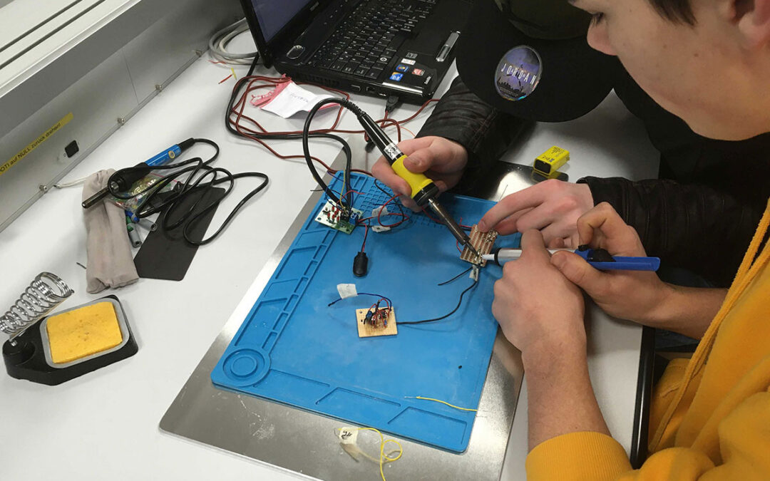 Projektwoche bei den Informationstechnischen Assistentinnen und Assistenten